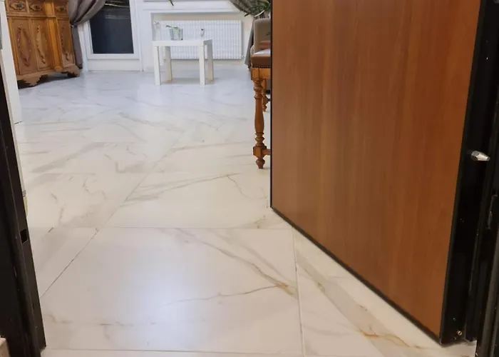 Attico Con Posto Auto Apartmán