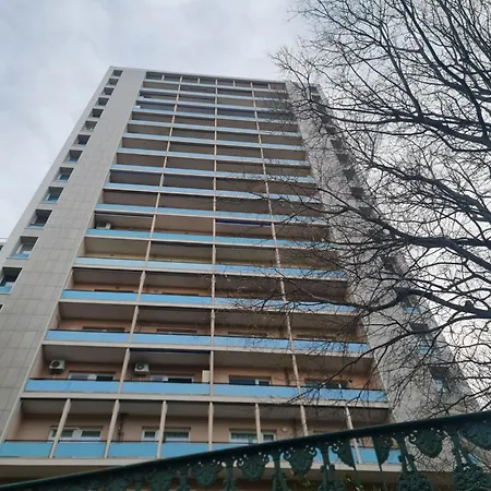 公寓 Attico Con Posto Auto