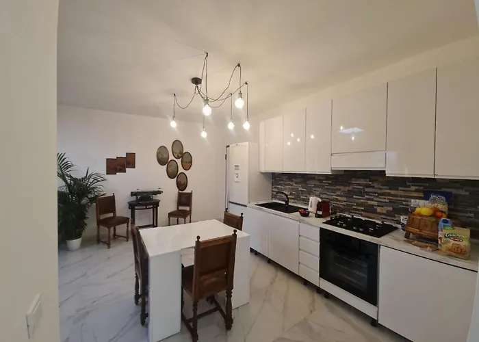 Apartment Attico Con Posto Auto Genua